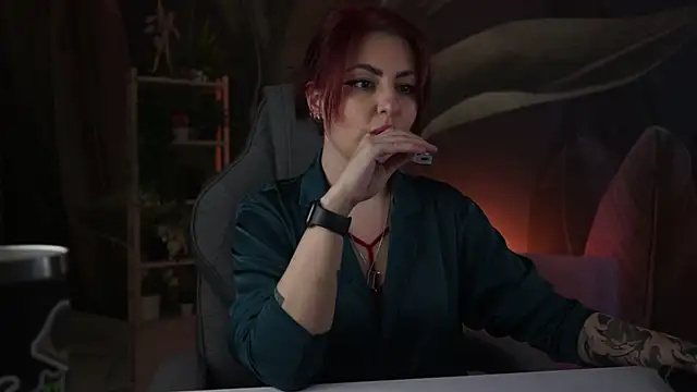 Snapshot of Lana__May chatting on 11.03.25 Lana May online show from 11.03.25