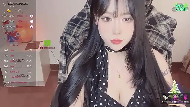 Snapshot of Naixue-520 chatting on 02.11.25 Naixue-520 online show from 02.11.25