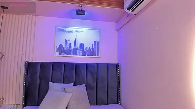 Snapshot of viiolett_lee chatting on 03.01.25 viiolett lee online show from 03.01.25