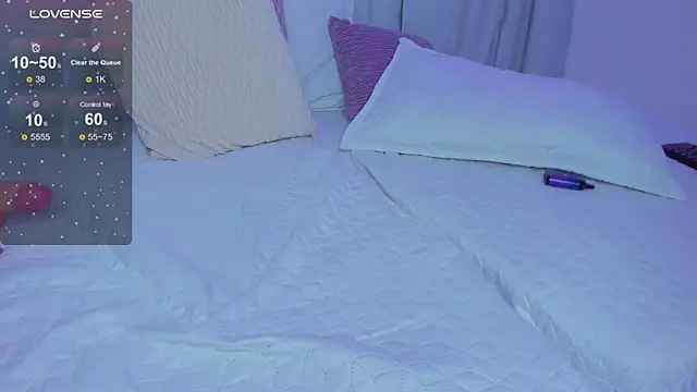 susyy7 online show from 02.13.25