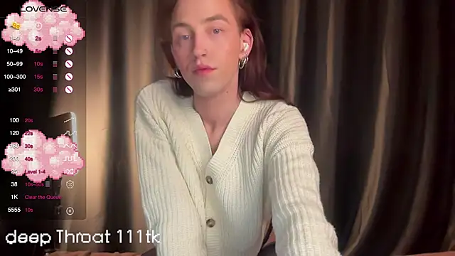 Snapshot of Avril_Pearly_ chatting on 01.20.25 Avril Pearly online show from 01.20.25