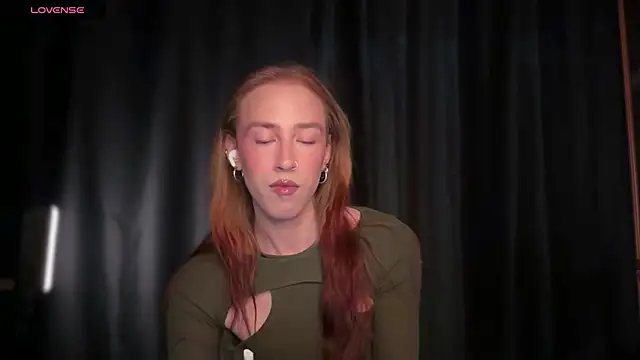 Avril Pearly  online show from 05.22.26