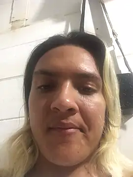 aslyhernandez 7 online show from 01.13.25