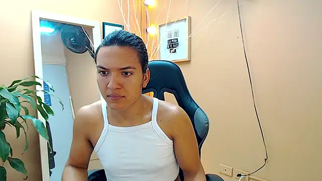 aslyhernandez 7 online show from 01.30.25