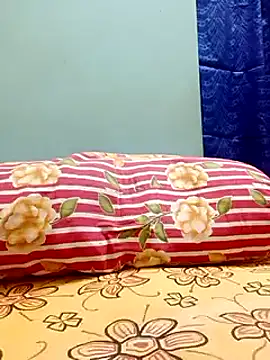 Snapshot of Johnysins24 chatting on 03.21.25 Johnysins24 online show from 03.21.25