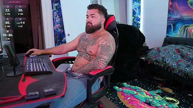 Snapshot of B_The_Creator_X chatting on 11.08.25 B The Creator X online show from 11.08.25