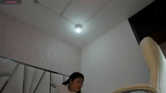 Victoriaa millers online show from 01.14.26