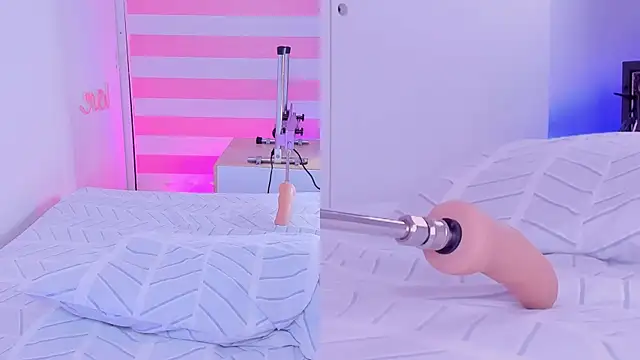 Snapshot of pamela_cm chatting on 03.01.25 pamela cm online show from 03.01.25