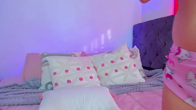 shaina vasquez online show from 04.16.26