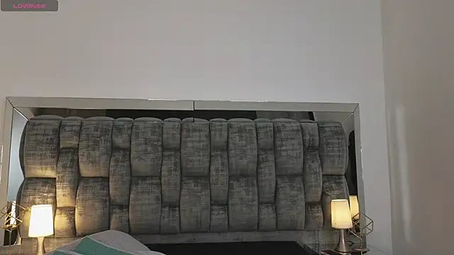 Snapshot of SussiSotto chatting on 12.23.24 SussiSotto online show from 12.23.24