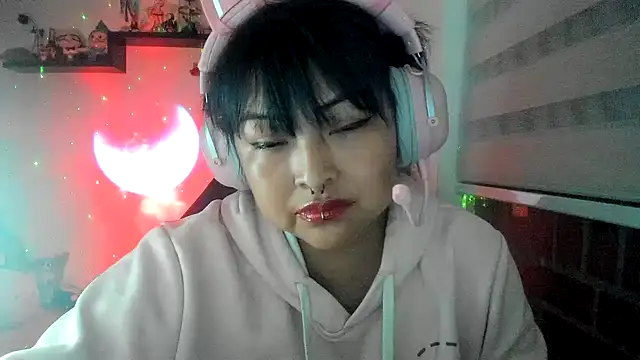 Shaddycute  online show from 03.15.26