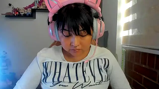 Shaddycute  online show from 04.01.26