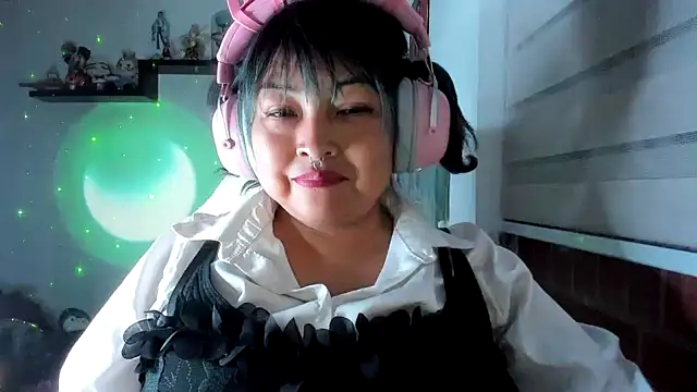 Shaddycute  online show from 06.21.26
