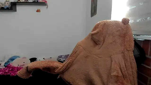 Shaddycute  online show from 07.10.26