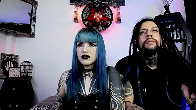 Snapshot of DimmuandDarkness chatting on 10.23.25 DimmuandDarkness online show from 10.23.25