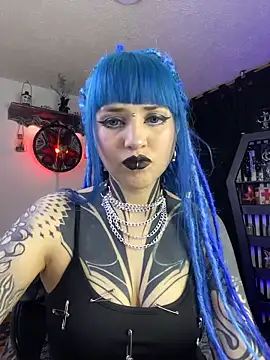 Snapshot of DimmuandDarkness chatting on 12.02.25 DimmuandDarkness online show from 12.02.25