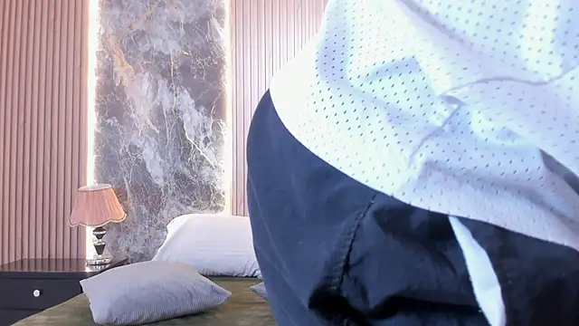 Troykhalil online show from 02.21.25