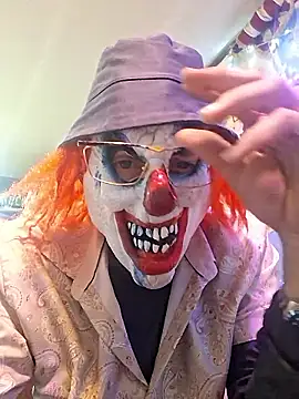 Snapshot of gettinit2wice chatting on 01.08.26 gettinit2wice online show from 01.08.26