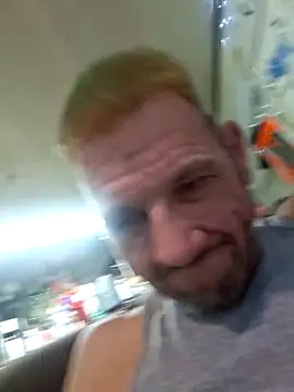 Snapshot of gettinit2wice chatting on 02.03.26 gettinit2wice online show from 02.03.26