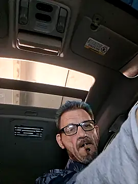 Snapshot of gettinit2wice chatting on 03.12.26 gettinit2wice online show from 03.12.26