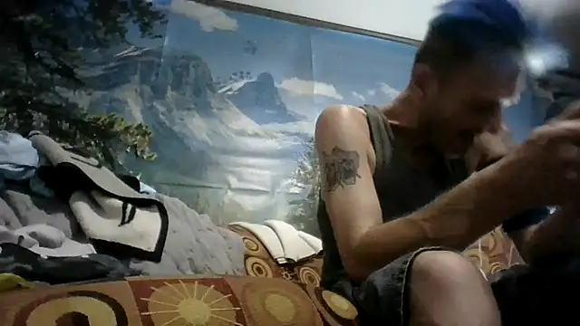 Snapshot of gettinit2wice chatting on 07.05.26 gettinit2wice online show from 07.05.26