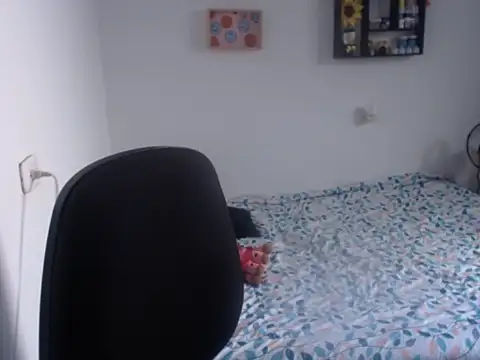 HannaKlein online show from 12.11.24