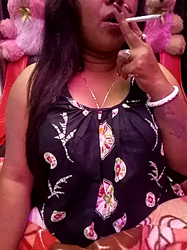 Snapshot of ella_mariya chatting on 01.14.26 ella mariya online show from 01.14.26