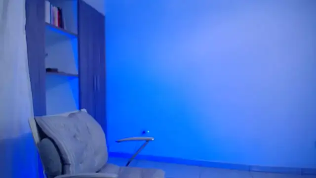 candydowson1 online show from 12.22.25