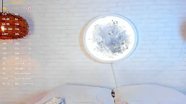 Snapshot of Elise_Diamond chatting on 09.11.25 Elise Diamond online show from 09.11.25