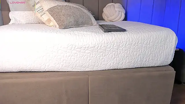 Elise Diamond online show from 03.20.26