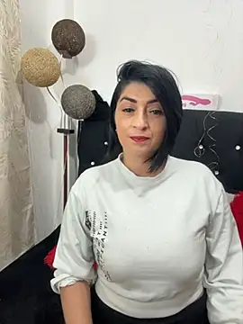 karenlennox1 online show from 12.04.25