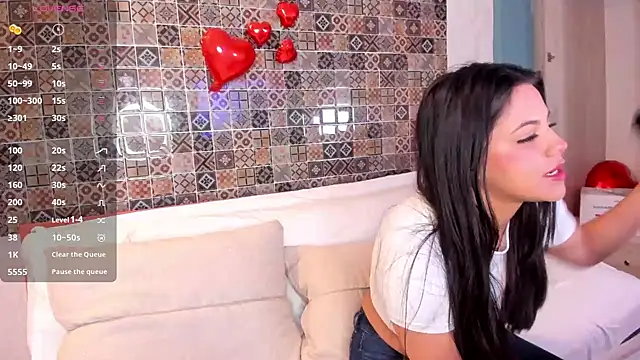 Sophia wilsonn  online show from 02.07.25