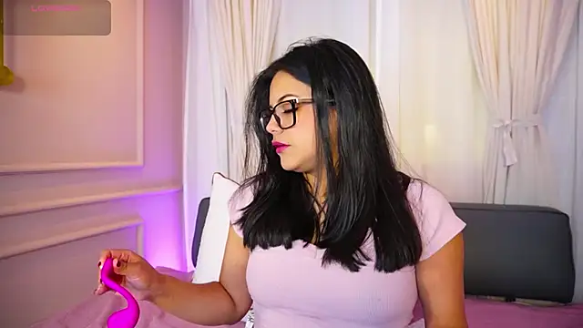 Sophia wilsonn  online show from 09.13.25