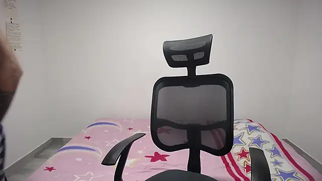 present the magic online show from 10.12.25