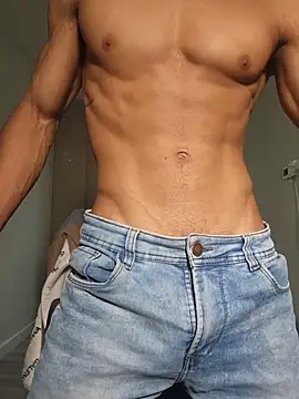 Snapshot of Jhonyblack_1 chatting on 06.19.26 Jhonyblack 1 online show from 06.19.26