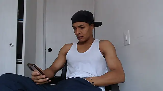 Snapshot of Jhonyblack_1 chatting on 07.03.26 Jhonyblack 1 online show from 07.03.26