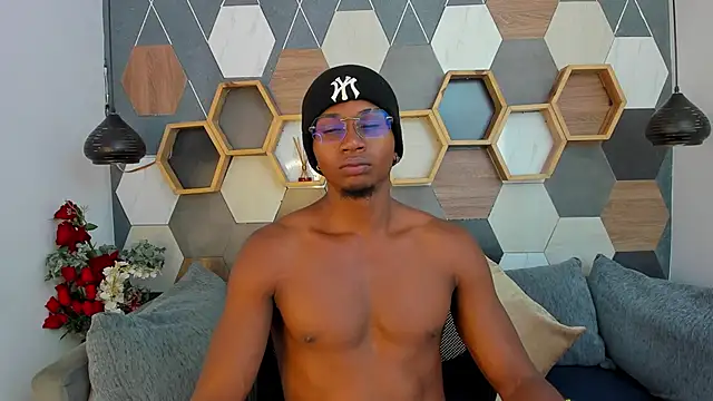 Snapshot of JamalMyst chatting on 02.24.25 JamalMyst online show from 02.24.25