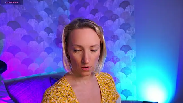 UmaTruewoman online show from 01.07.25