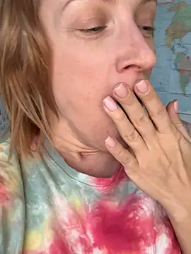 UmaTruewoman online show from 02.12.26