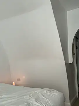 UmaTruewoman online show from 04.13.26