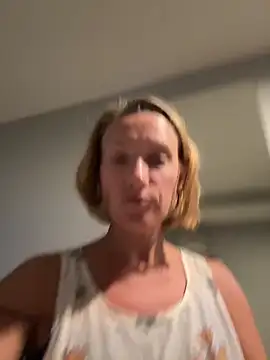 UmaTruewoman online show from 04.14.26