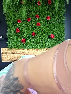 ladoucedu34 online show from 04.13.26