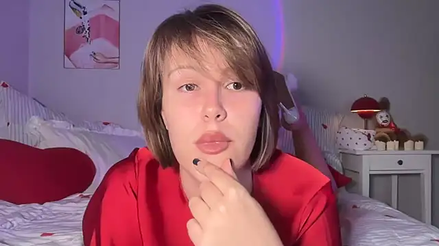 Snapshot of mirrorofsoul chatting on 12.03.25 mirrorofsoul online show from 12.03.25