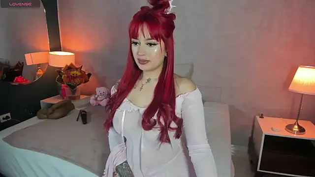 Snapshot of Paiige_peach chatting on 05.16.26 Paiige peach online show from 05.16.26