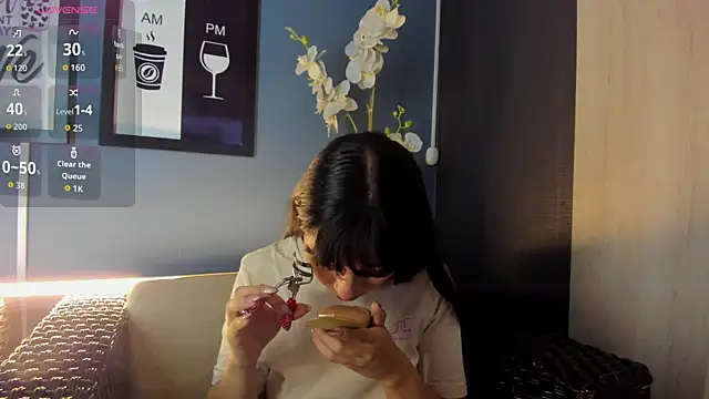 Snapshot of Susa1userma_ chatting on 11.28.25 Susa1userma online show from 11.28.25