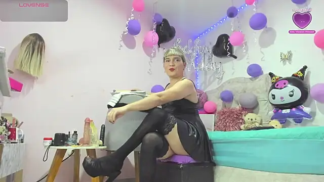 tania lucia1 online show from 10.13.25