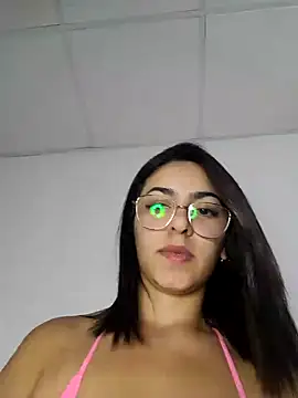 LuluzYPiero online show from 12.20.24