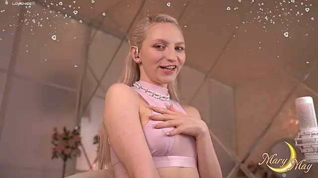 marylunamay online show from 01.11.26