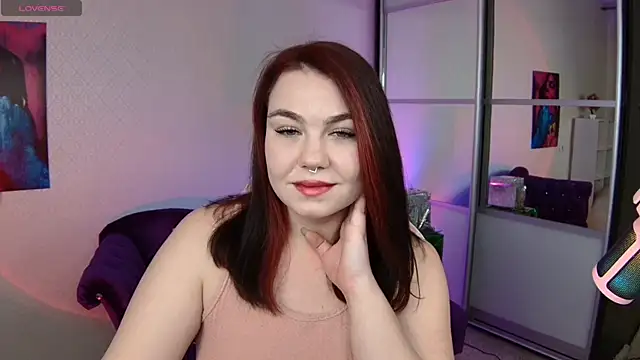 Snapshot of Lilumytrend chatting on 01.14.25 Lilumytrend online show from 01.14.25