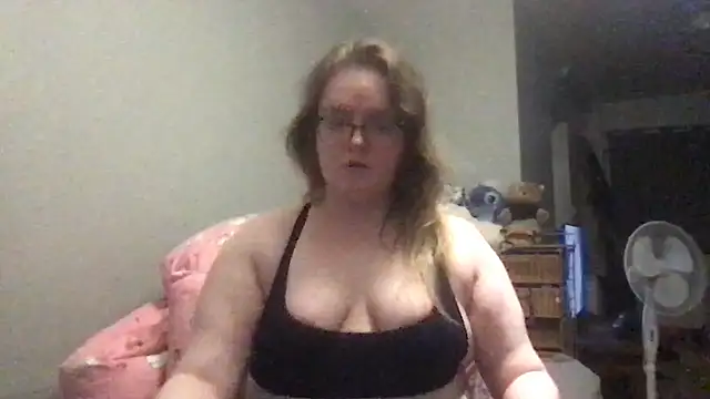 honeyyy24 online show from 10.11.25